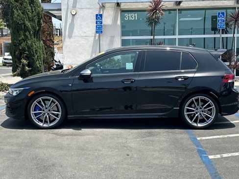 Used 2024 Volkswagen Golf R AWD/4WD image 7