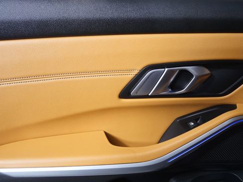 Used 2019 BMW 330i Sedan image 14