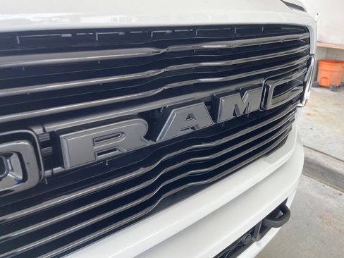 New 2024 RAM 2500 Laramie w/ Night Edition AWD/4WD image 11