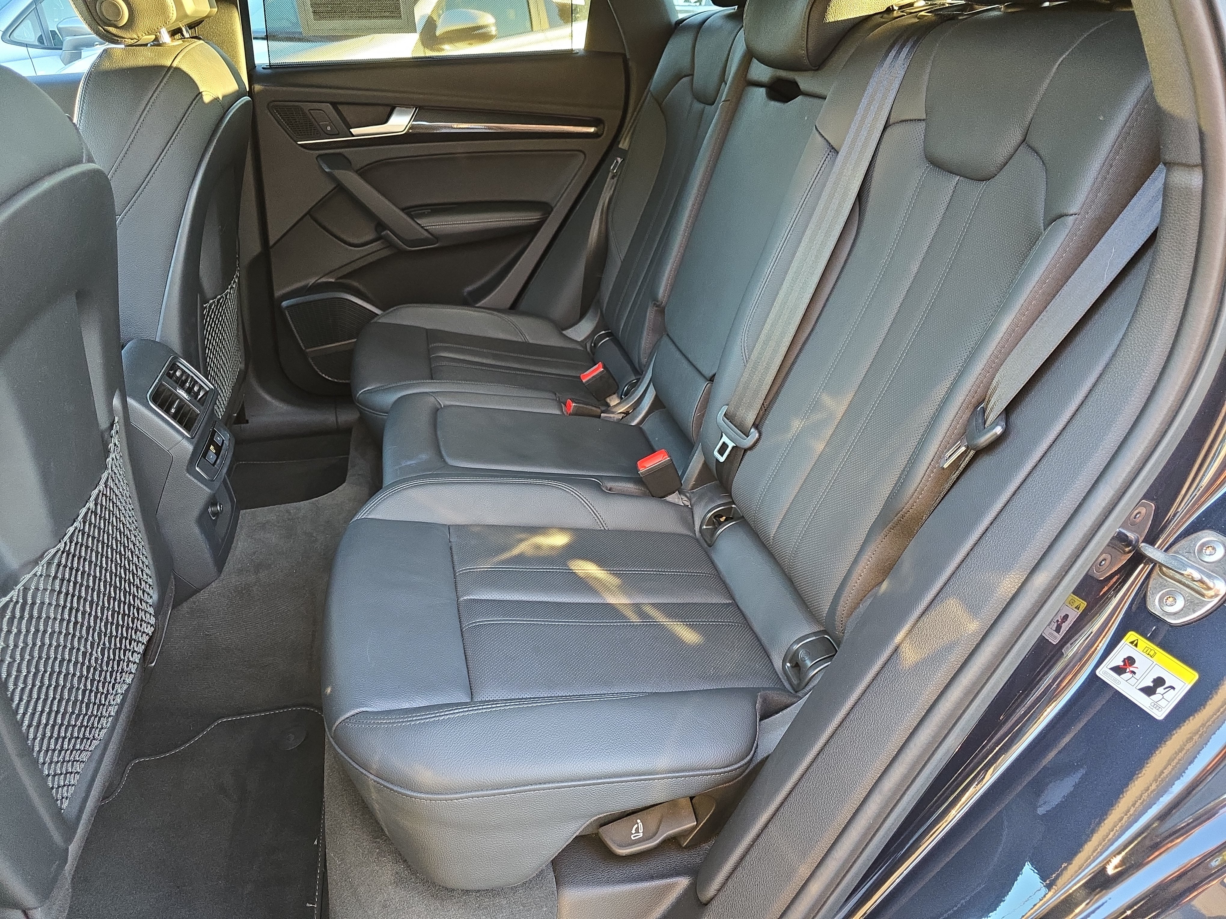 Used 2018 Audi SQ5 Prestige w/ Prestige Package AWD/4WD image 14