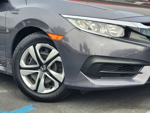 Used 2017 Honda Civic LX image 3