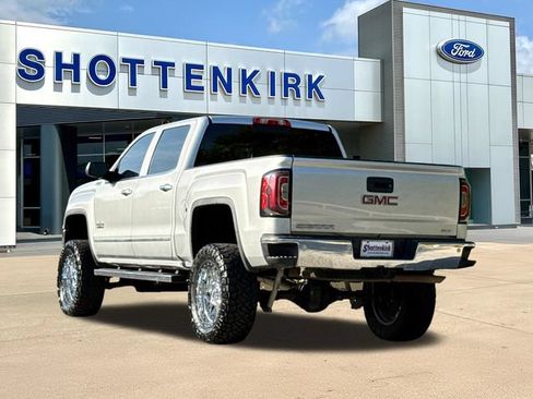Used 2018 GMC Sierra 1500 SLT w/ Texas SLT Premium Package AWD/4WD image 7