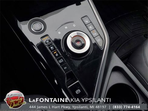 Certified 2023 Kia Niro SX Touring image 26