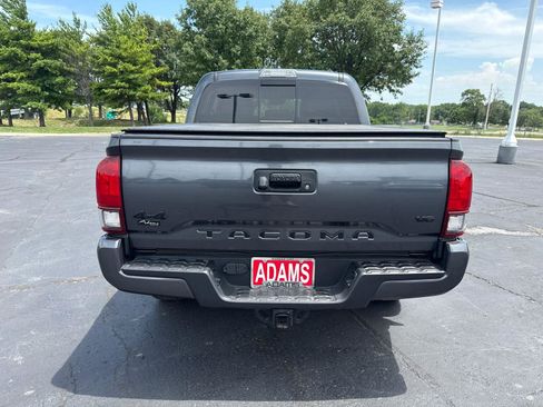 Used 2023 Toyota Tacoma SR5 w/ Technology Package AWD/4WD image 7