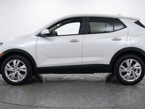 Used 2025 Buick Encore GX Preferred AWD/4WD image 5