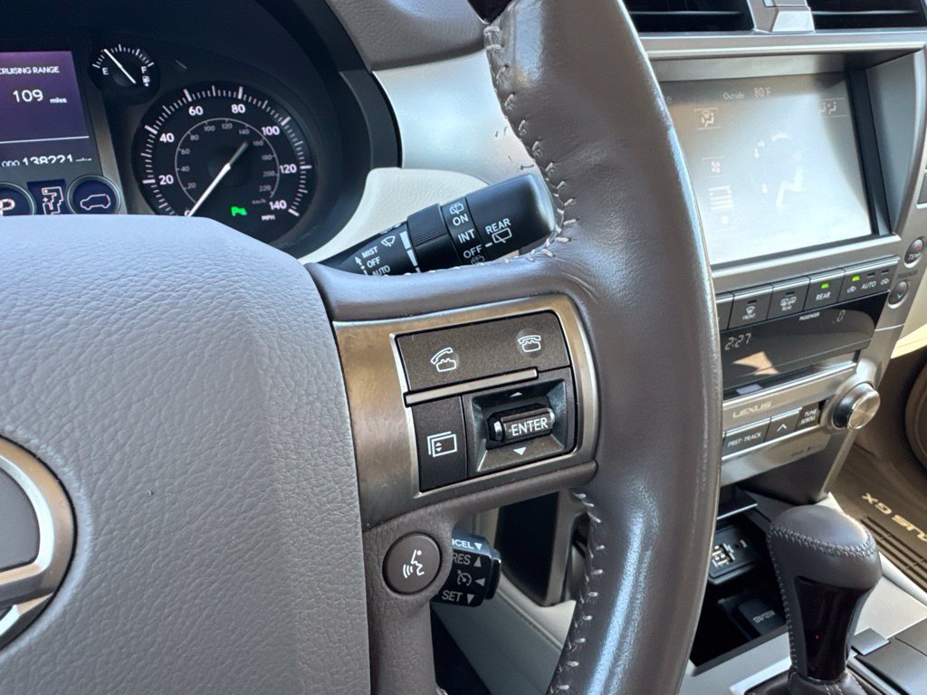 Used 2018 Lexus GX 460 Premium w/ Premium Package AWD/4WD image 16