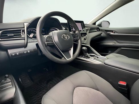 Used 2023 Toyota Camry LE image 15
