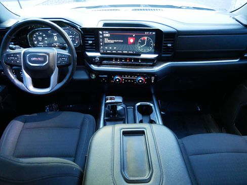 Certified 2022 GMC Sierra 1500 Elevation w/ X31 Off-Road Package image 12