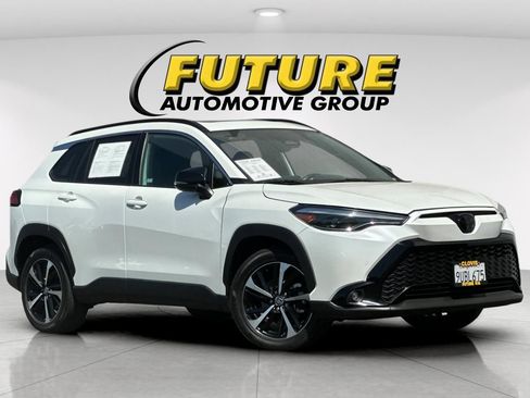 Used 2025 Toyota Corolla Cross AWD Hybrid w/ Convenience Package image 1