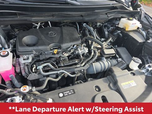 Used 2024 Toyota Sienna XLE image 13