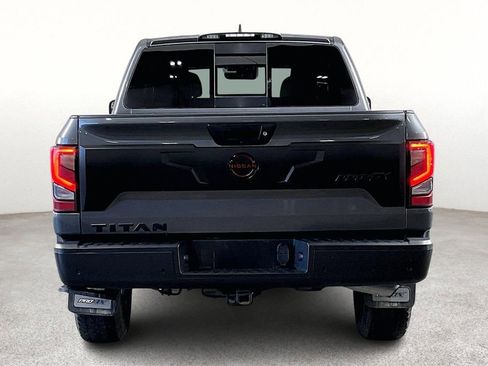 Used 2023 Nissan Titan PRO-4X w/ Pro-4x Convenience Package image 6
