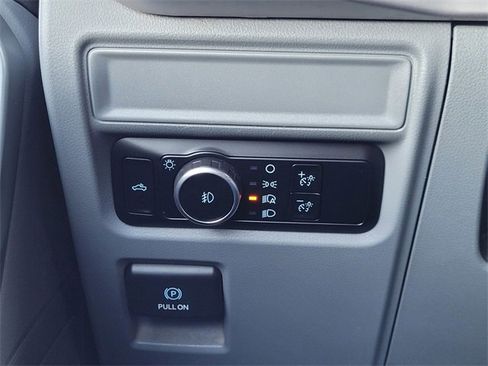 Used 2023 Ford F150 XLT image 14