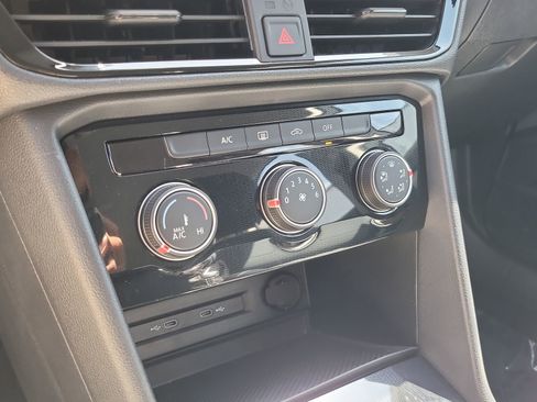 Certified 2025 Volkswagen Taos S image 23