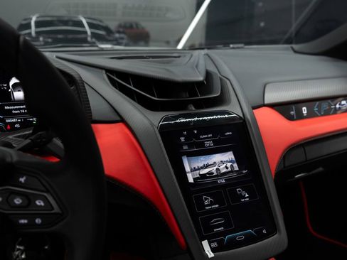 Used 2024 Lamborghini Revuelto image 48