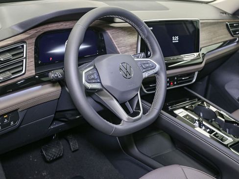 New 2026 Volkswagen Atlas SEL AWD/4WD image 19