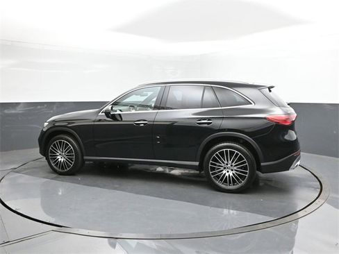 New 2025 Mercedes-Benz GLC 300 image 5