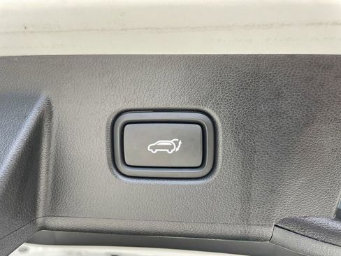 New 2025 Hyundai Tucson SEL image 16