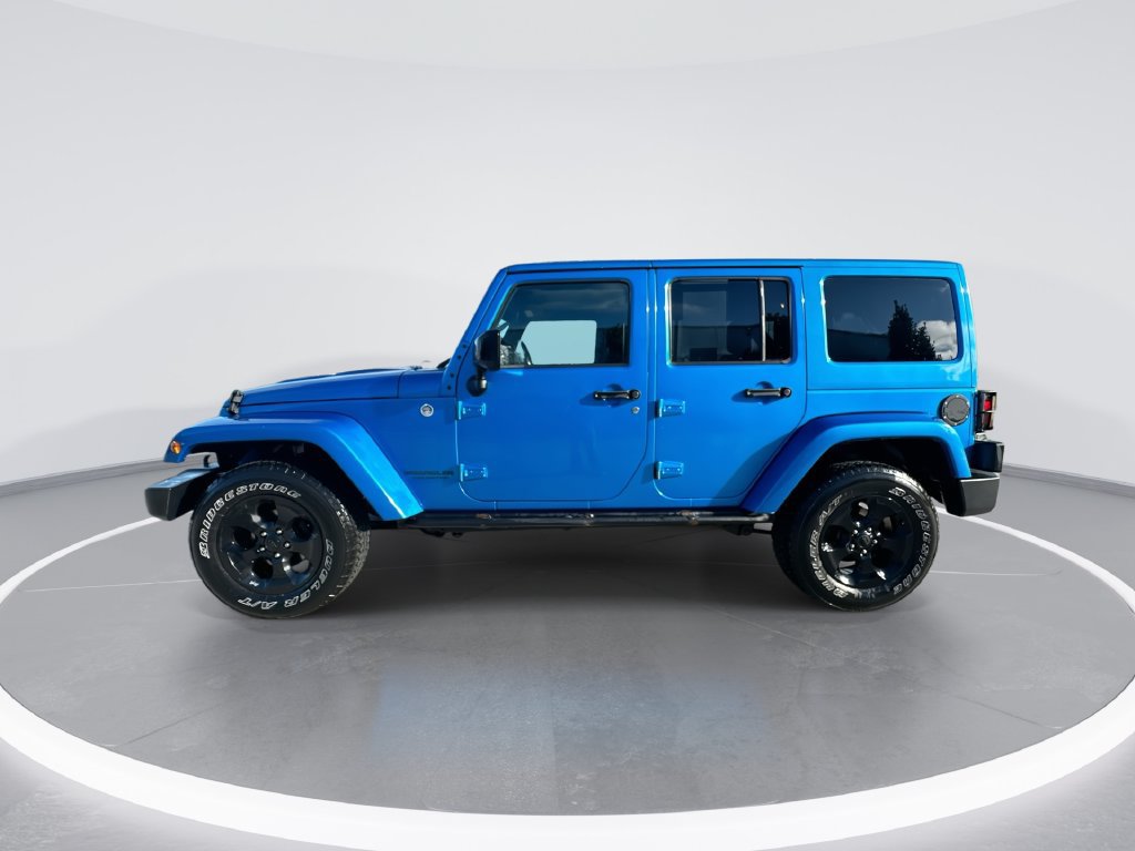 Used 2015 Jeep Wrangler Unlimited Sahara AWD/4WD image 5