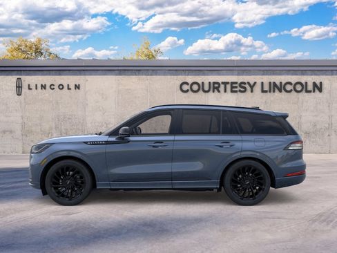 New 2026 Lincoln Aviator Reserve AWD/4WD image 3