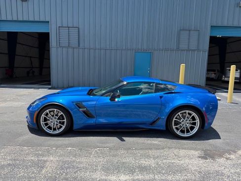 Used 2019 Chevrolet Corvette Grand Sport RWD image 81