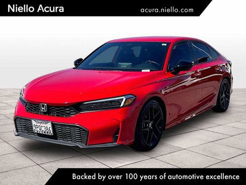 Used 2025 Honda Civic Sport image 1