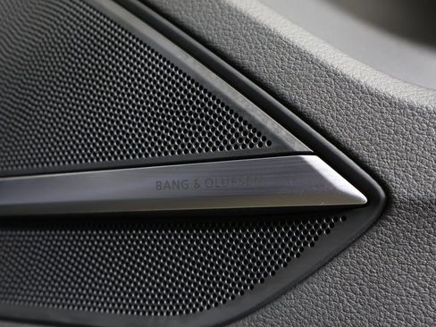 Used 2022 Audi A8 L 3.0T w/ Executive Package image 62