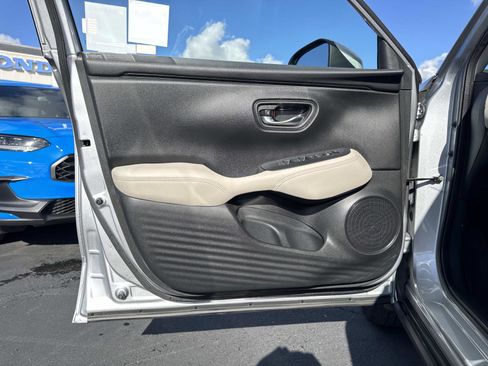 Certified 2023 Honda HR-V LX image 19