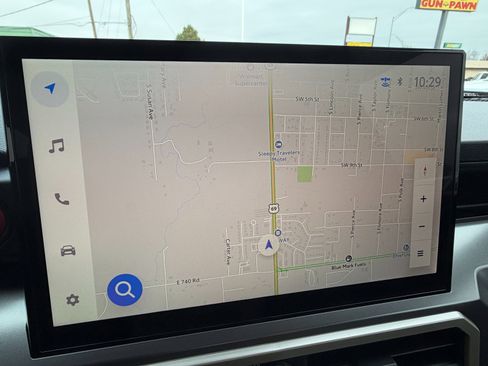 Used 2025 Toyota Tacoma TRD Off-Road image 18