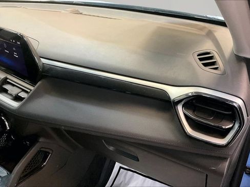 Used 2024 Chevrolet TrailBlazer LS FWD image 24