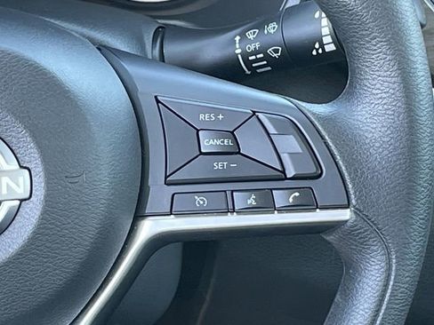 Used 2025 Nissan Altima 2.5 SV image 13