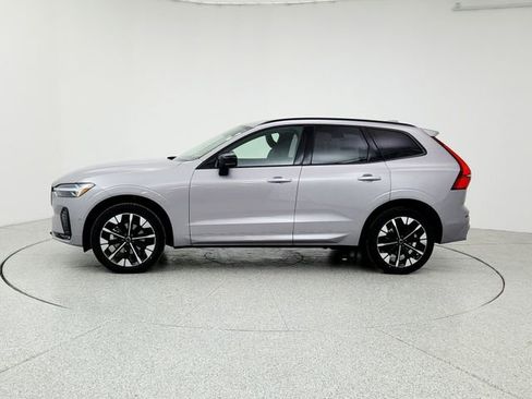 New 2026 Volvo XC60 B5 Plus w/ Climate Package image 8