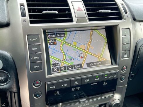 Used 2017 Lexus GX 460 Premium w/ Premium Package AWD/4WD image 17
