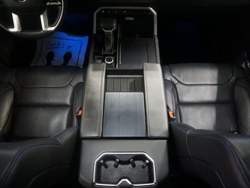 Used 2024 Toyota Sequoia Platinum image 34