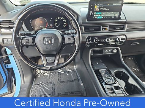 Certified 2024 Honda Pilot TrailSport image 18