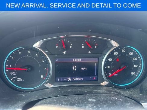 Used 2020 Chevrolet Traverse LT FWD image 11