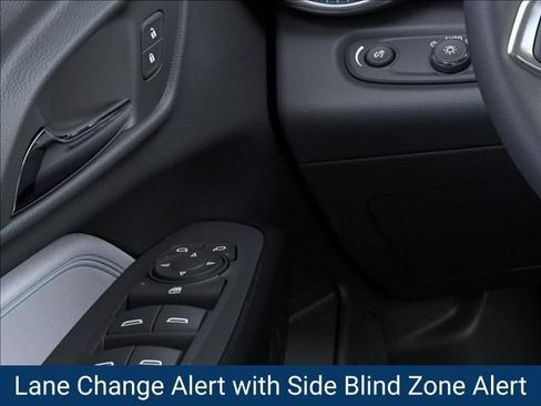 New 2026 Chevrolet Trax LT w/ Driver Confidence Package FWD image 25