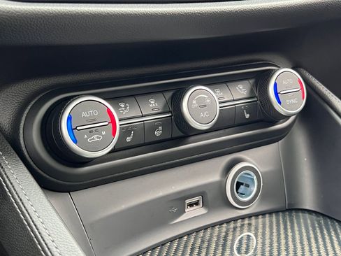 Used 2022 Alfa Romeo Stelvio Quadrifoglio w/ Active Assist Plus Package image 31