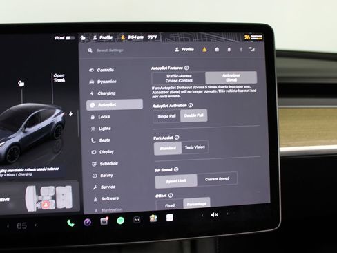 Used 2022 Tesla Model Y Performance image 14