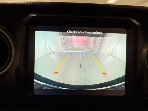 Used 2021 Jeep Wrangler Unlimited Sport image 18