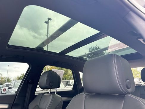 Used 2021 Audi SQ5 Prestige w/ Prestige Package AWD/4WD image 19