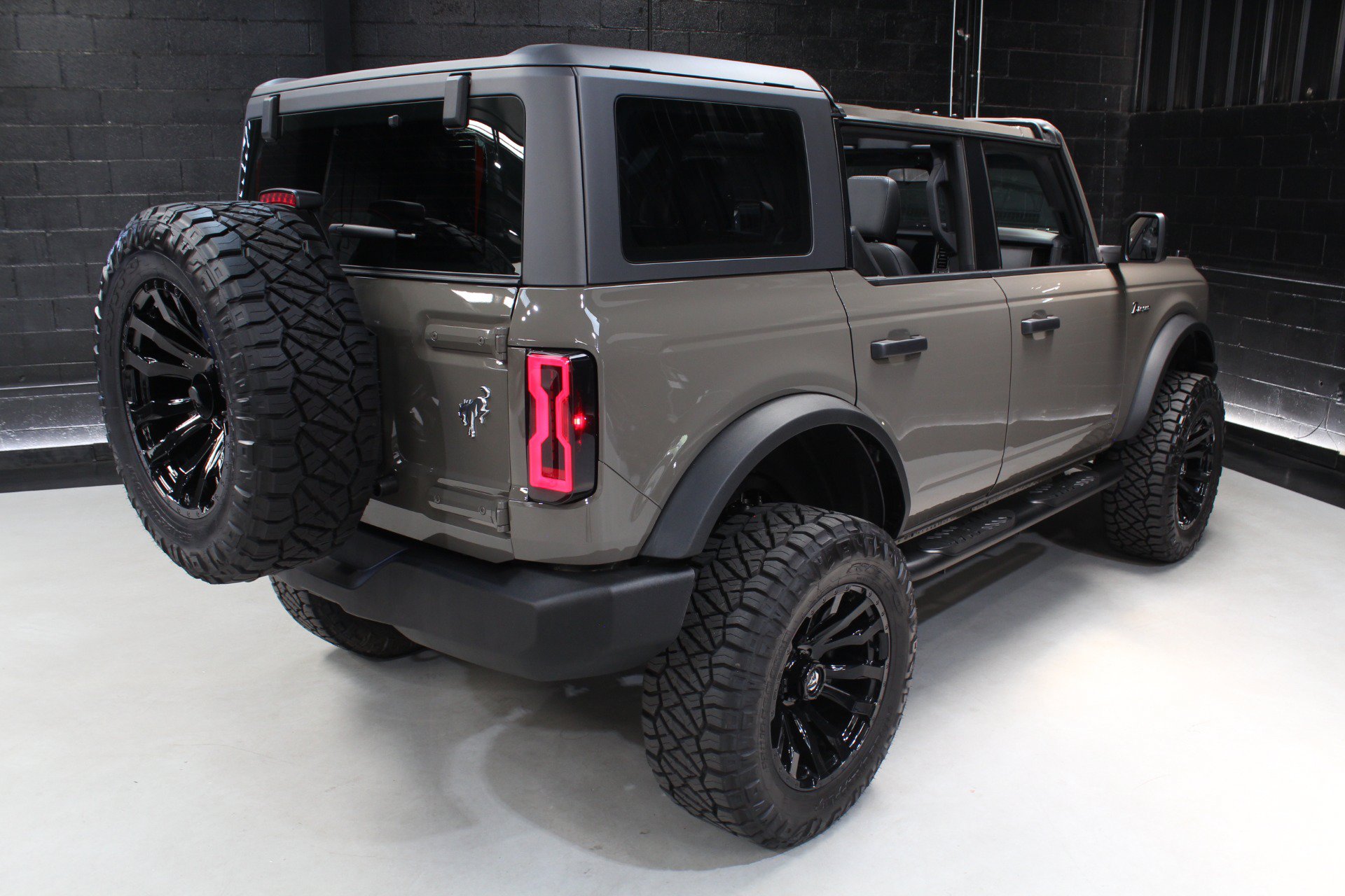 Used 2025 Ford Bronco 4-Door AWD/4WD image 66