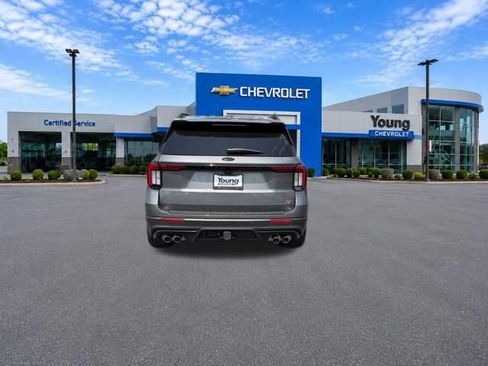 Used 2025 Ford Explorer ST w/ Sun And Sound Package AWD/4WD image 6