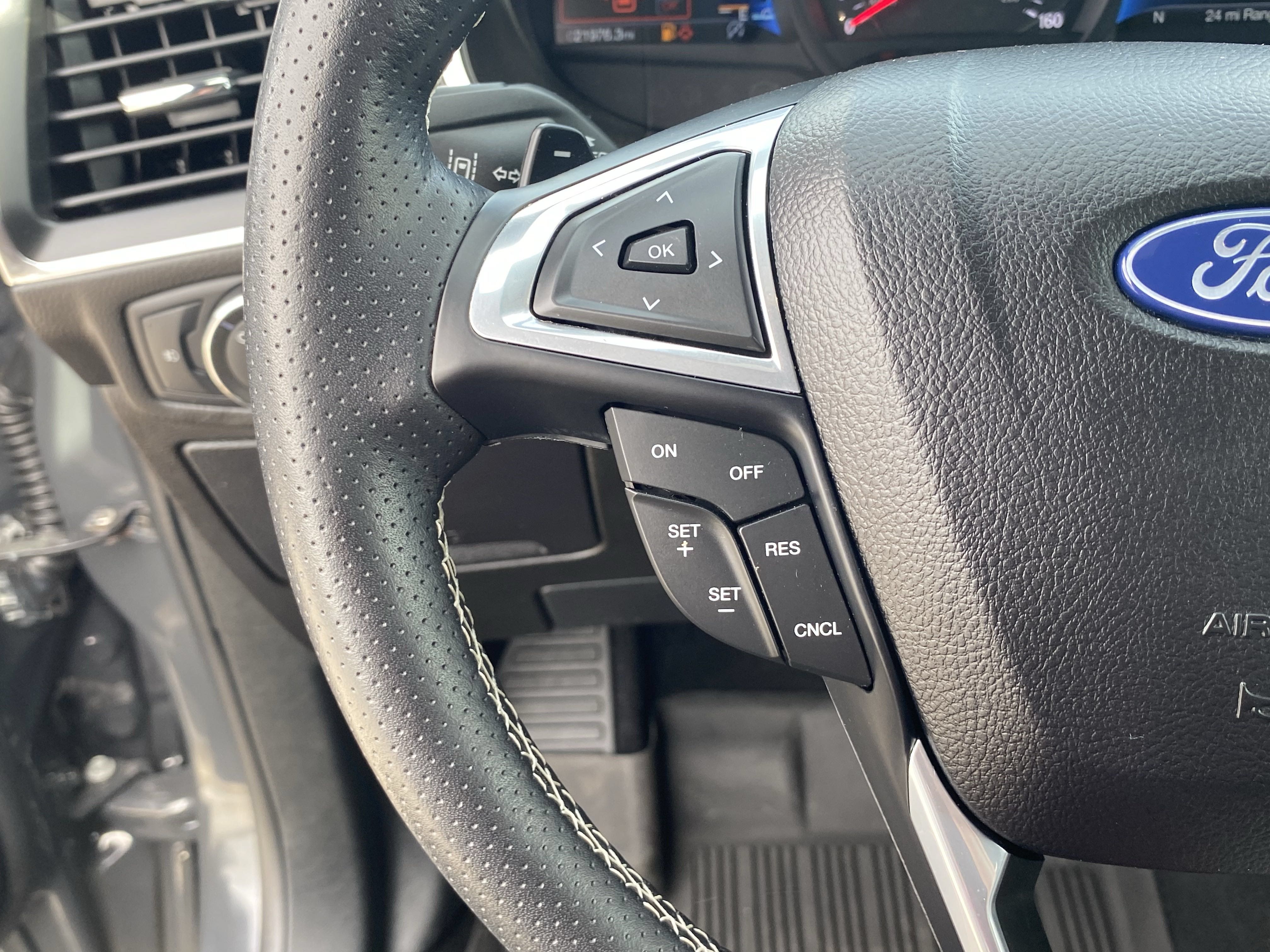 Used 2021 Ford Edge ST AWD/4WD image 18