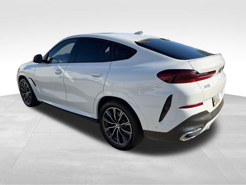 Used 2021 BMW X6 xDrive40i w/ M Sport Package AWD/4WD image 2