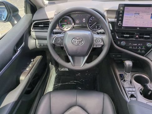 Used 2024 Toyota Camry XSE w/ Navigation Package FWD image 18