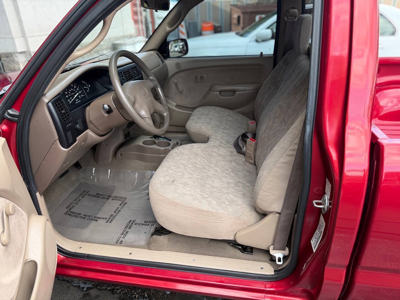 Used 2002 Toyota Tacoma 2WD Regular Cab image 9