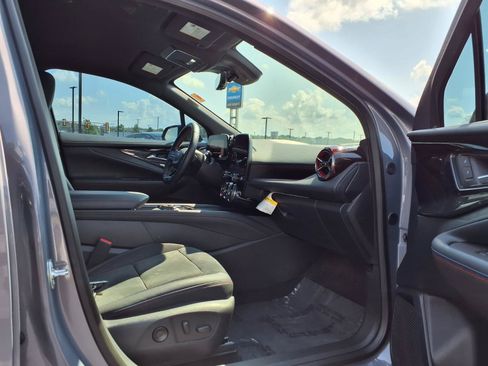 Used 2024 Chevrolet Blazer EV RS AWD/4WD image 27