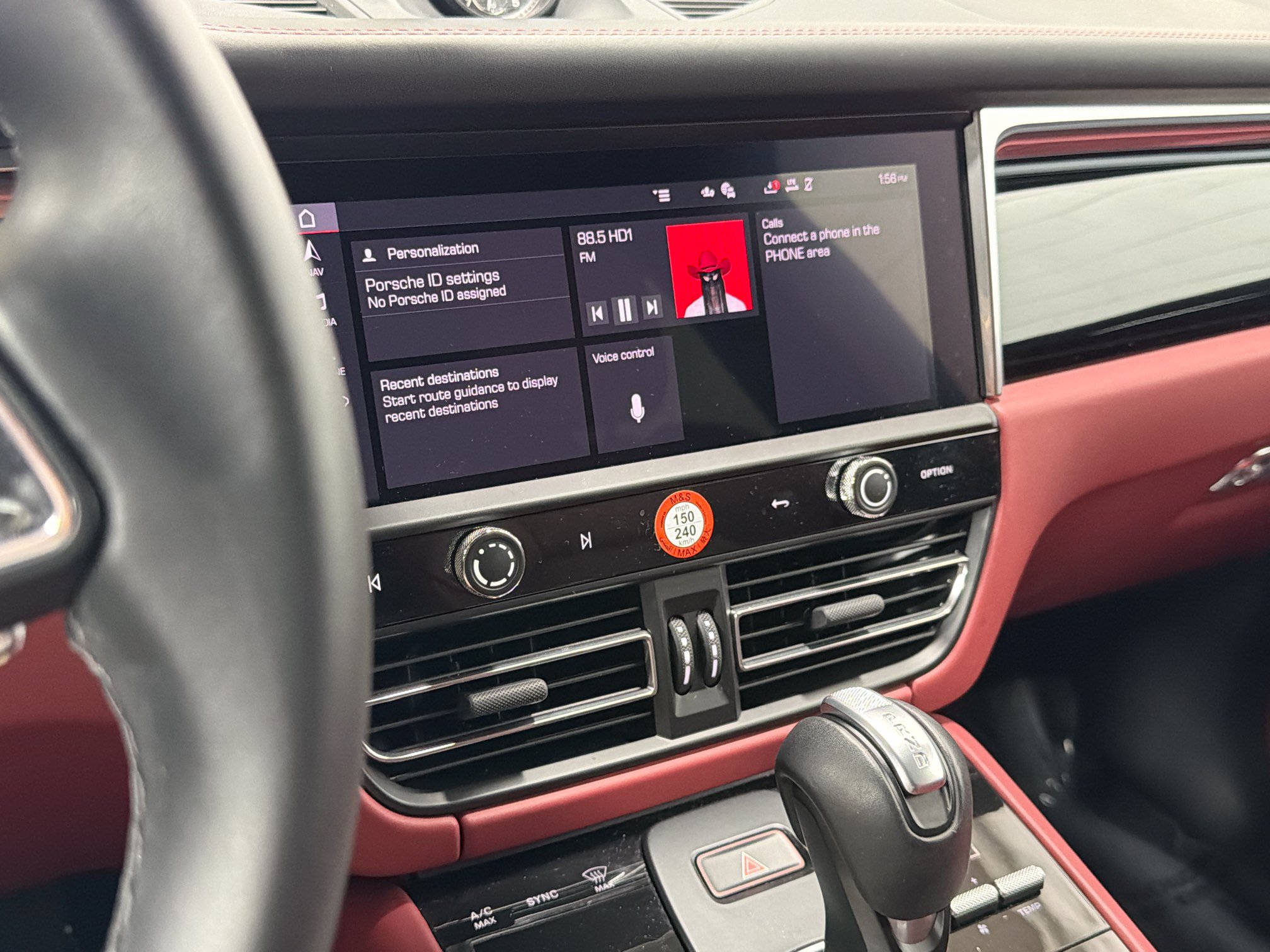 Certified 2026 Porsche Macan AWD/4WD image 27