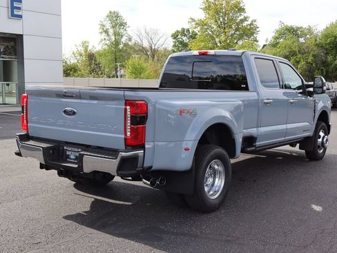New 2026 Ford F350 Lariat AWD/4WD image 3