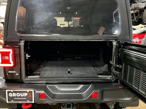 Used 2024 Jeep Wrangler Unlimited Rubicon image 29